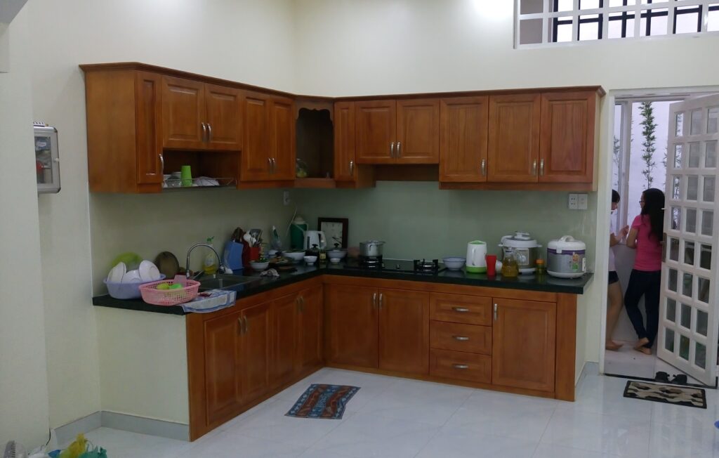 Hệ tủ trong bếp tiện nghi