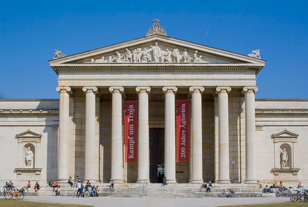 Kiến trúc Glyptothek ở Munich