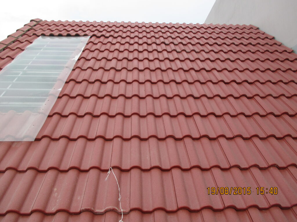 Xây nhà trọn gói hoàn thiện mái ngói công trình