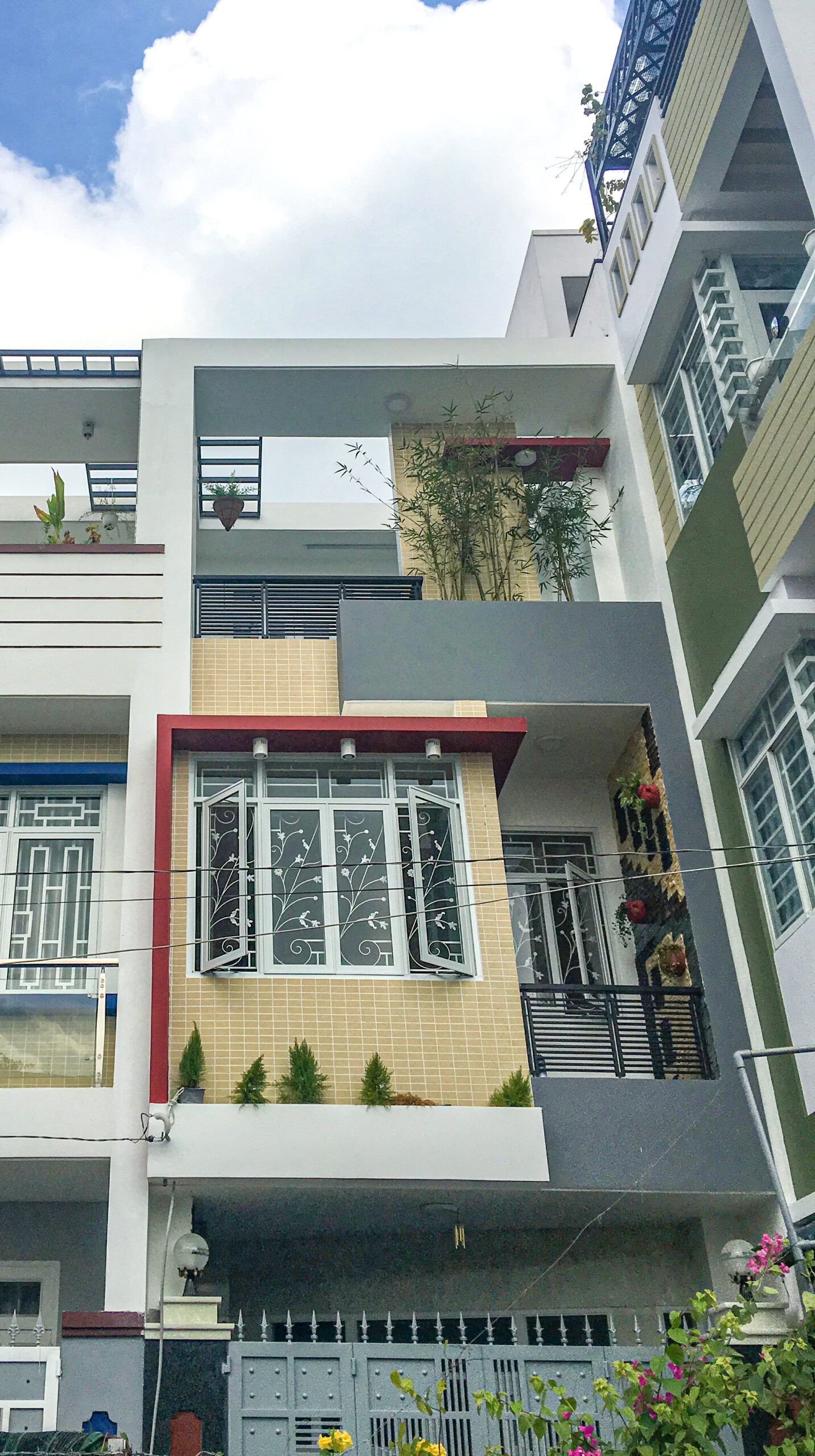 Thi công nhà phố trọn gói mặt tiền hiện đại sau khi hoàn thiện