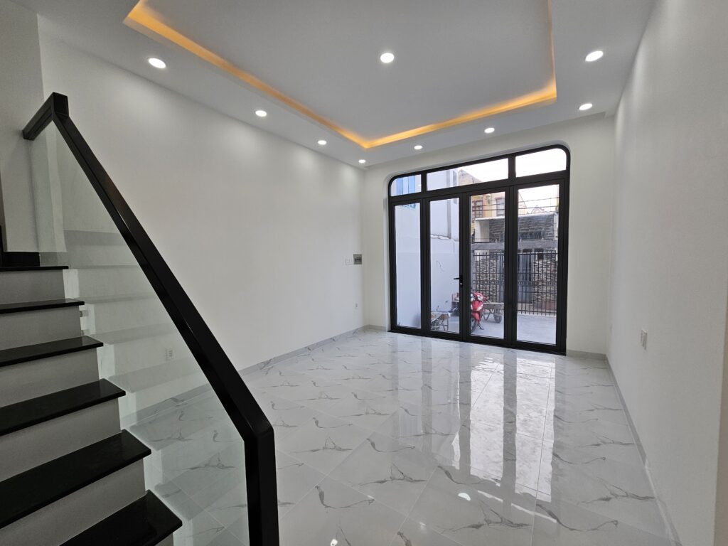 Phòng khách hoàn thiện - Nhà chị Ly
