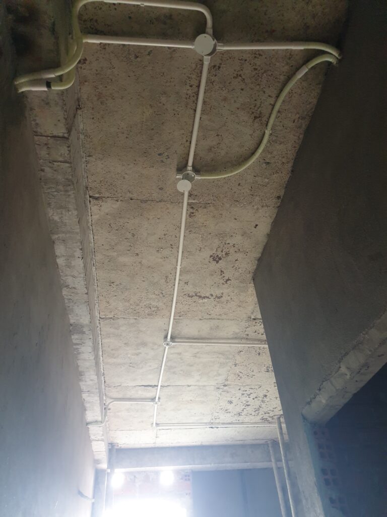 Thi công hệ thống điện