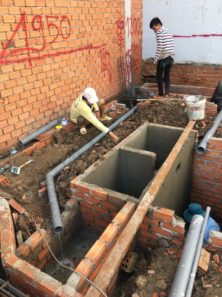 Thi công hầm tự hoại