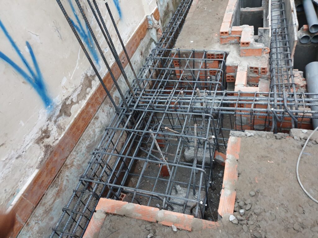 Thi công móng cọc nhà anh Phúc