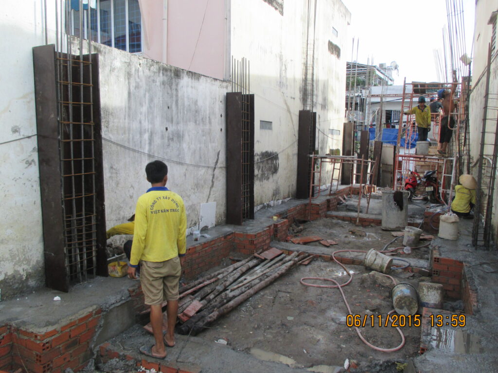 Đóng cốp pha cột