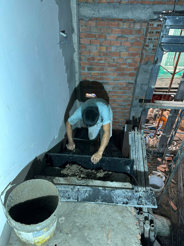 Lắp đá Granite cầu thang