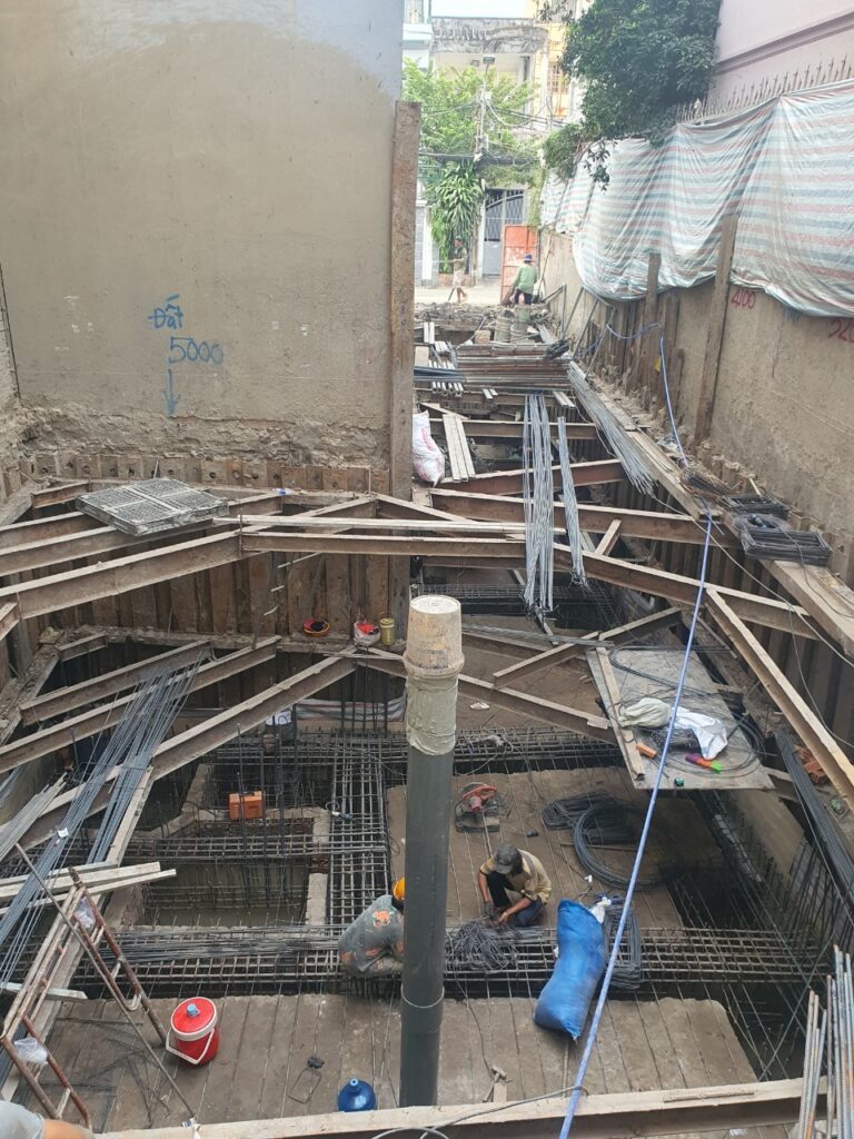 Thi công thép hầm