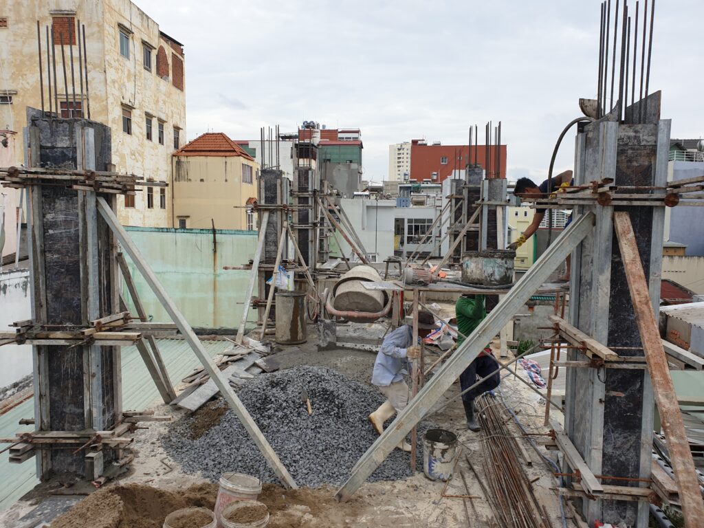 Thi công cốp pha cột