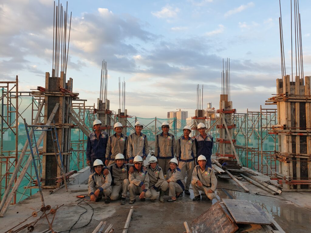 xây dựng căn hộ dịch vụ - Chị Vân
