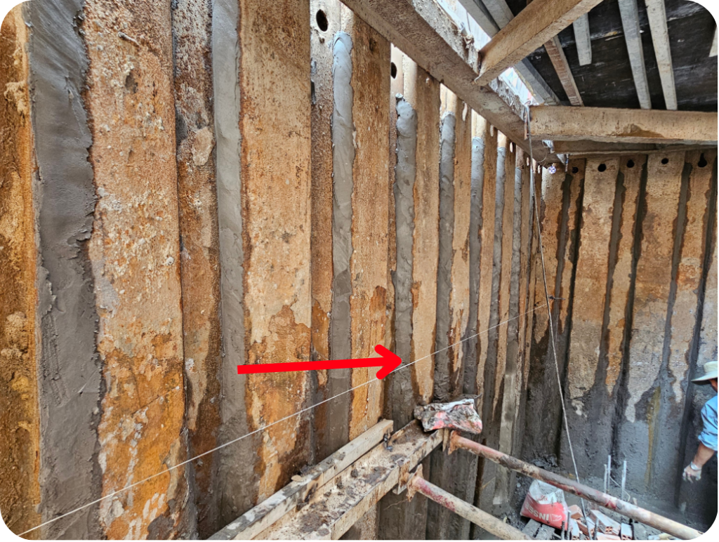 Trám trét kín khe hở giữa các cừ vây