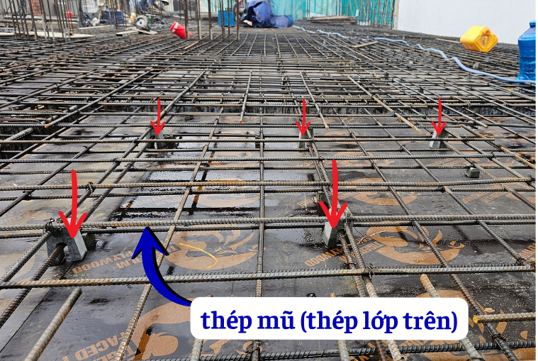 Cục kê bê tông cho thép sàn lớp trên