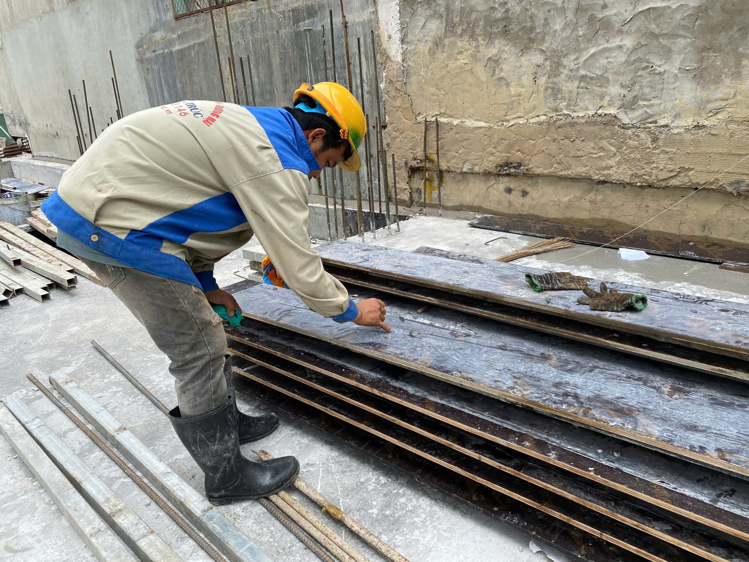Phân loại và sắp xếp